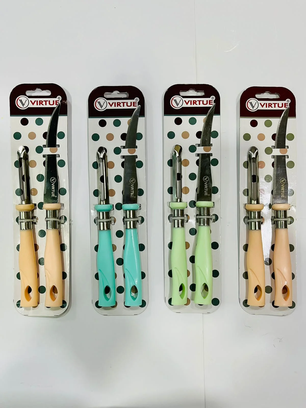 Wholesale Seller Top Grade Steel Blade Made Stylish Designed Knife with Plastic Handel For Fruit Uses Knife