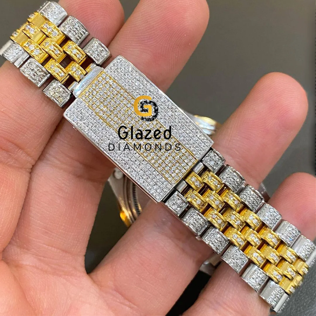 Discover The Essence Of Luxury With Our Hip Hop Moissanite Wristwatch For Men In Round Cut Diamonds And Stainless Steel