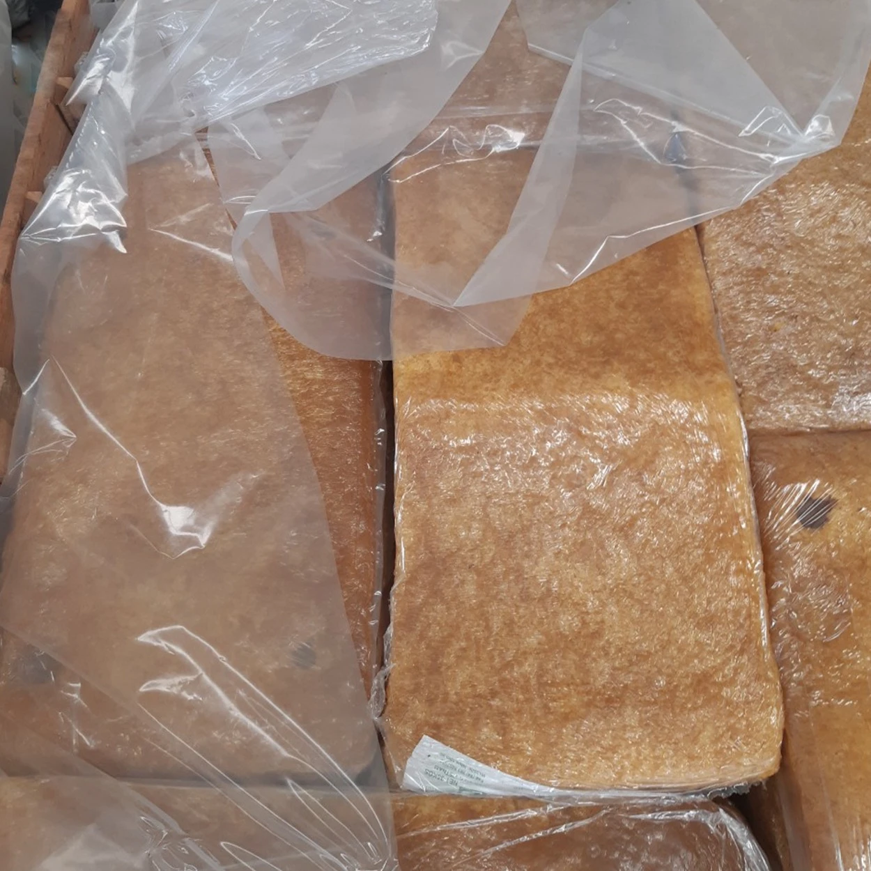 We are Suppliers of Quality SVR3L, SVR10, SVR20, Large Quantity Available For Sale