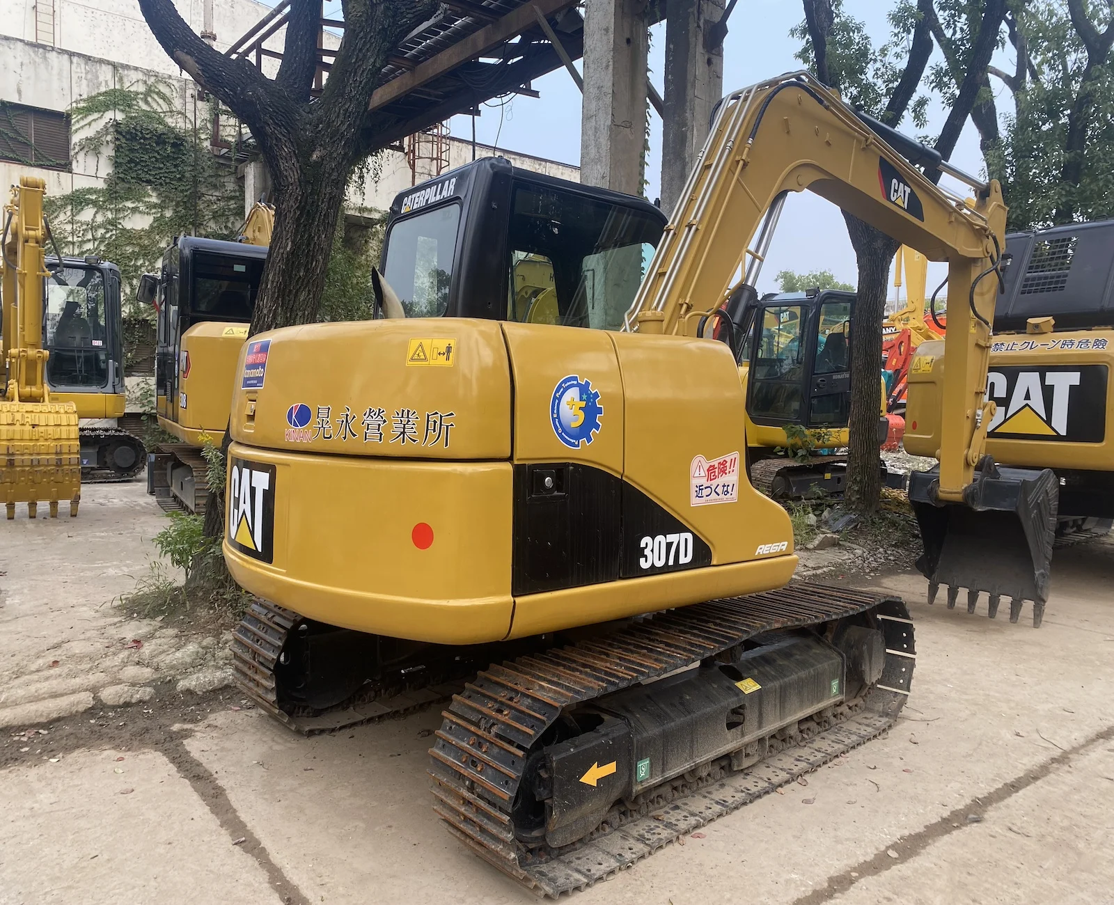 Used Caterpillar 307D Crawler Excavator 7Ton Cat 307D Tractor Excavator with Pump Motor Gear Gearbox Core Components