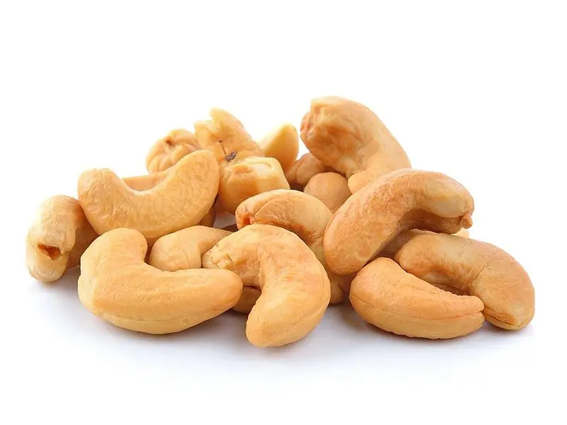 Buy Raw Cashew Nuts (500gm) / Organic Cashew Nuts Whole 1kg