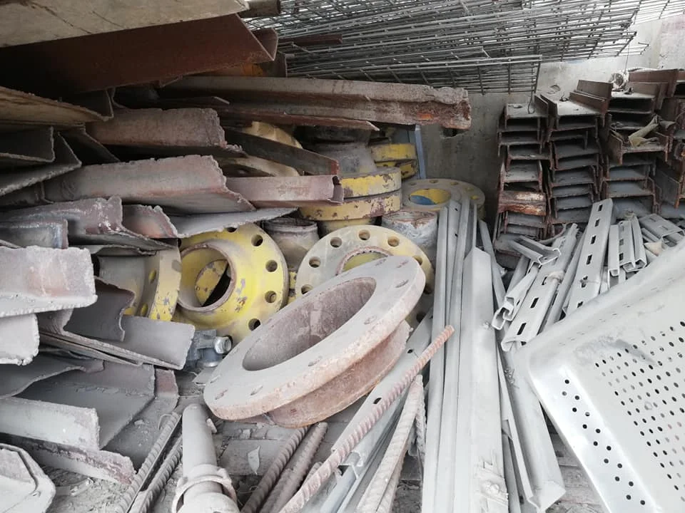 IRON SCRAP.jpg