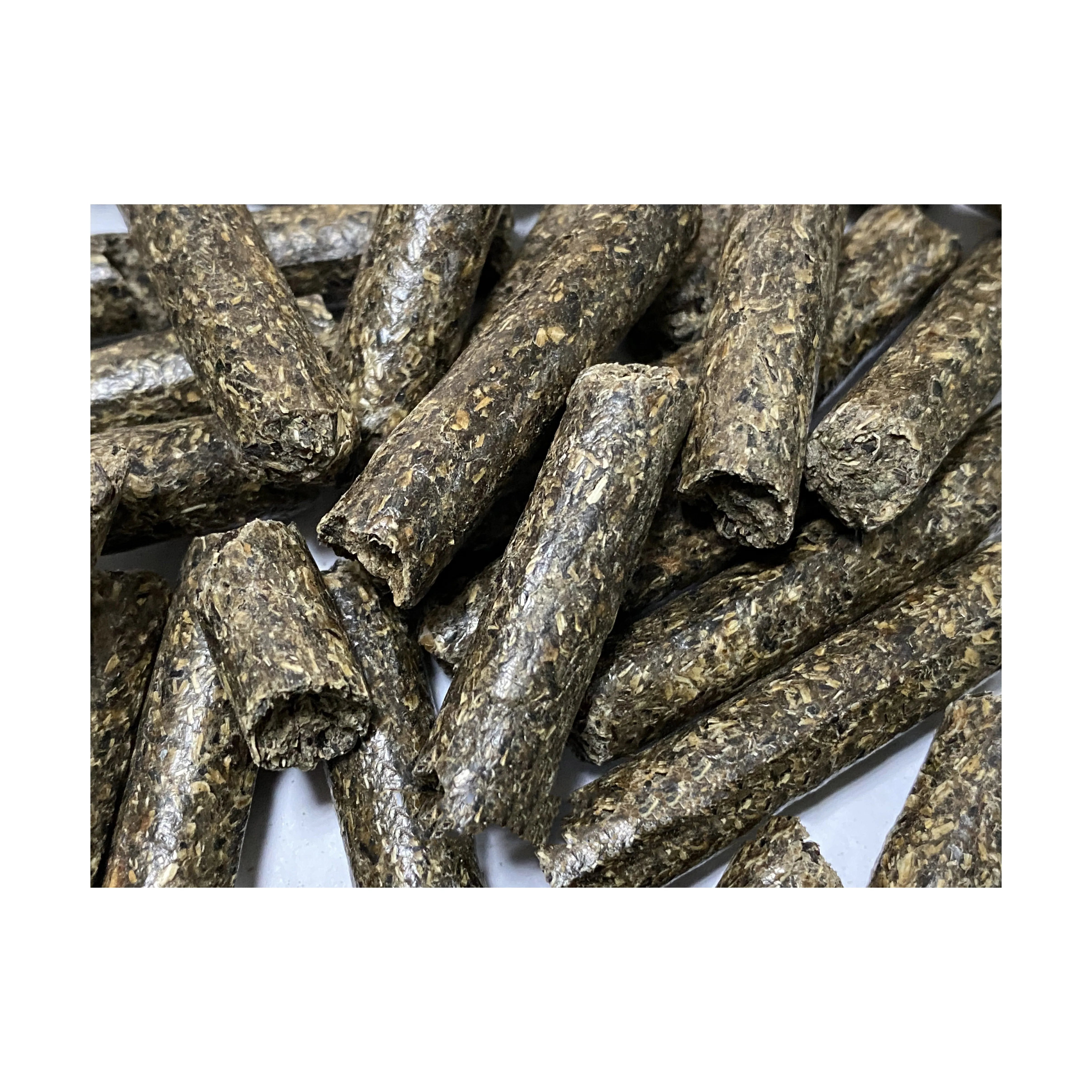 High quality natural sunflower seed meal for feeding cattle and farm animals from manufacturer