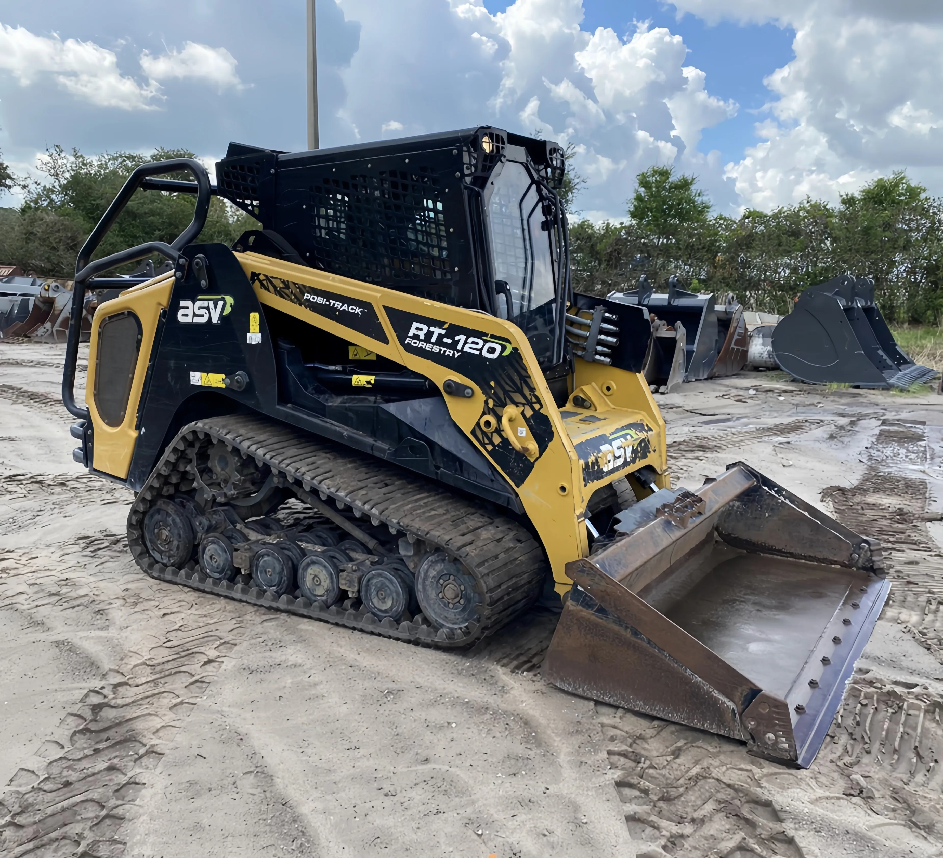 Half Price Factory Sale ASV Skid Steer Equipment  ASV POSI-TRACK RT120F EPA Used Machinery Ready To Ship