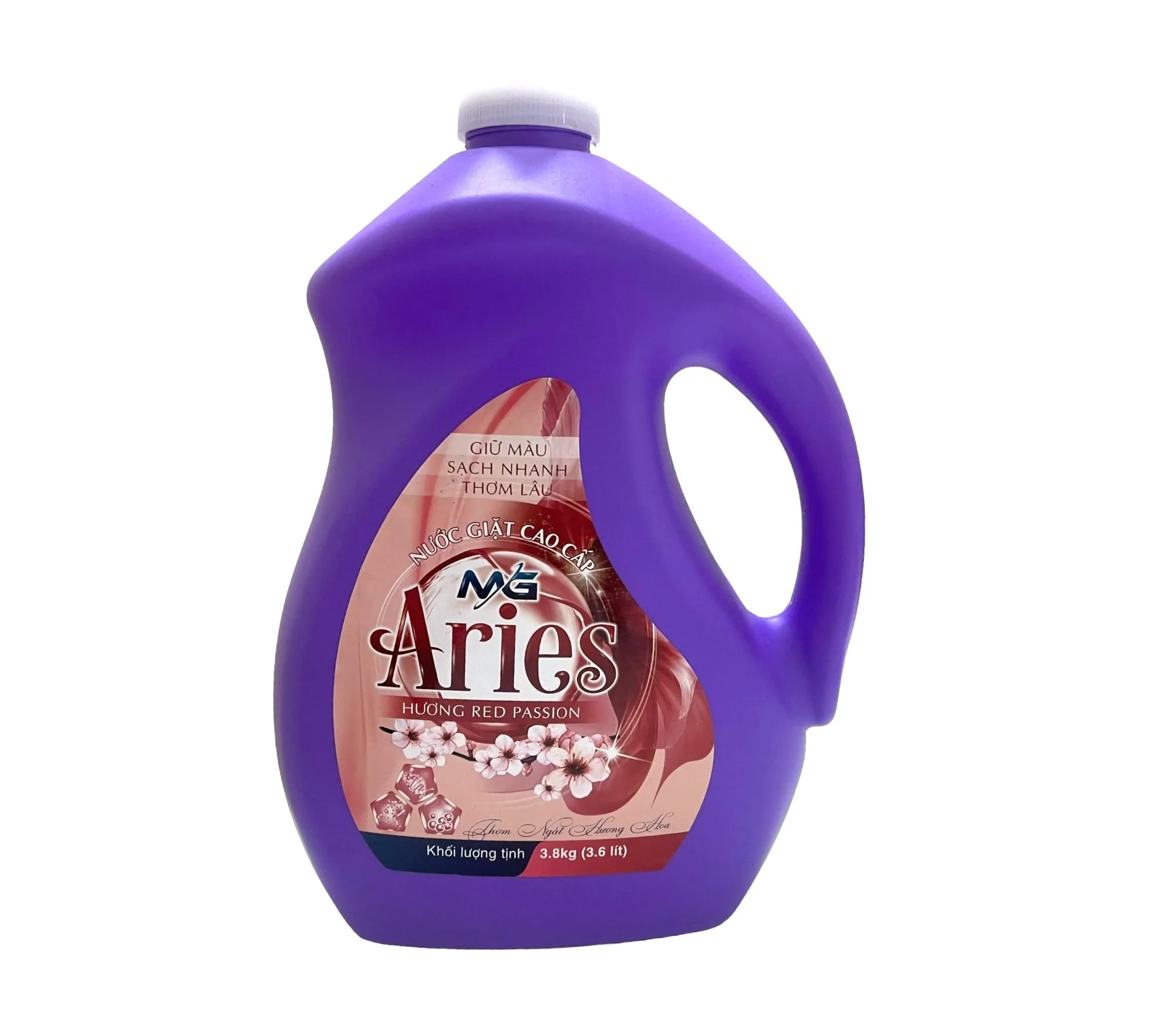 Natural laundry detergent removes stains quickly and is as good as new without causing harm to the user