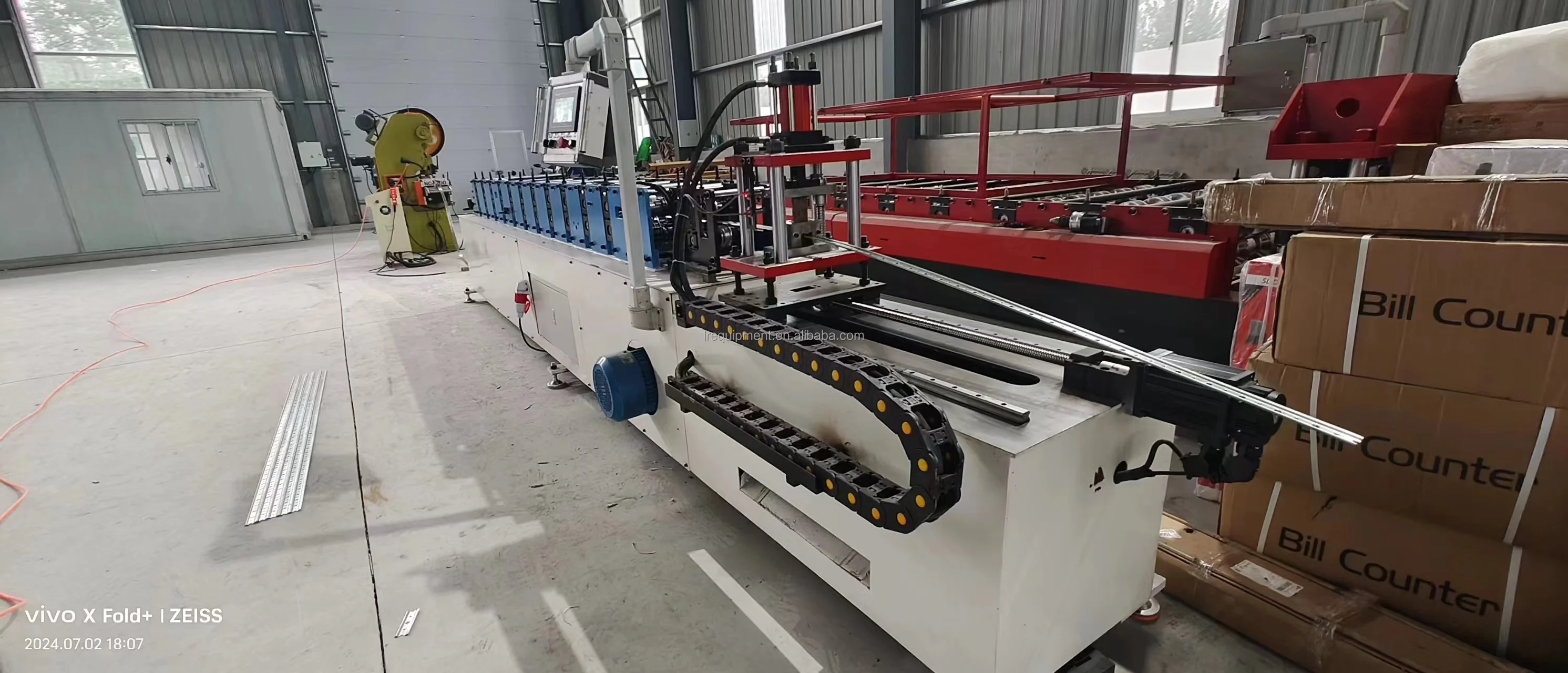 Omega Type Furring Channel Light Gauge Steel Roll Forming Machine for Steel Truss Machine