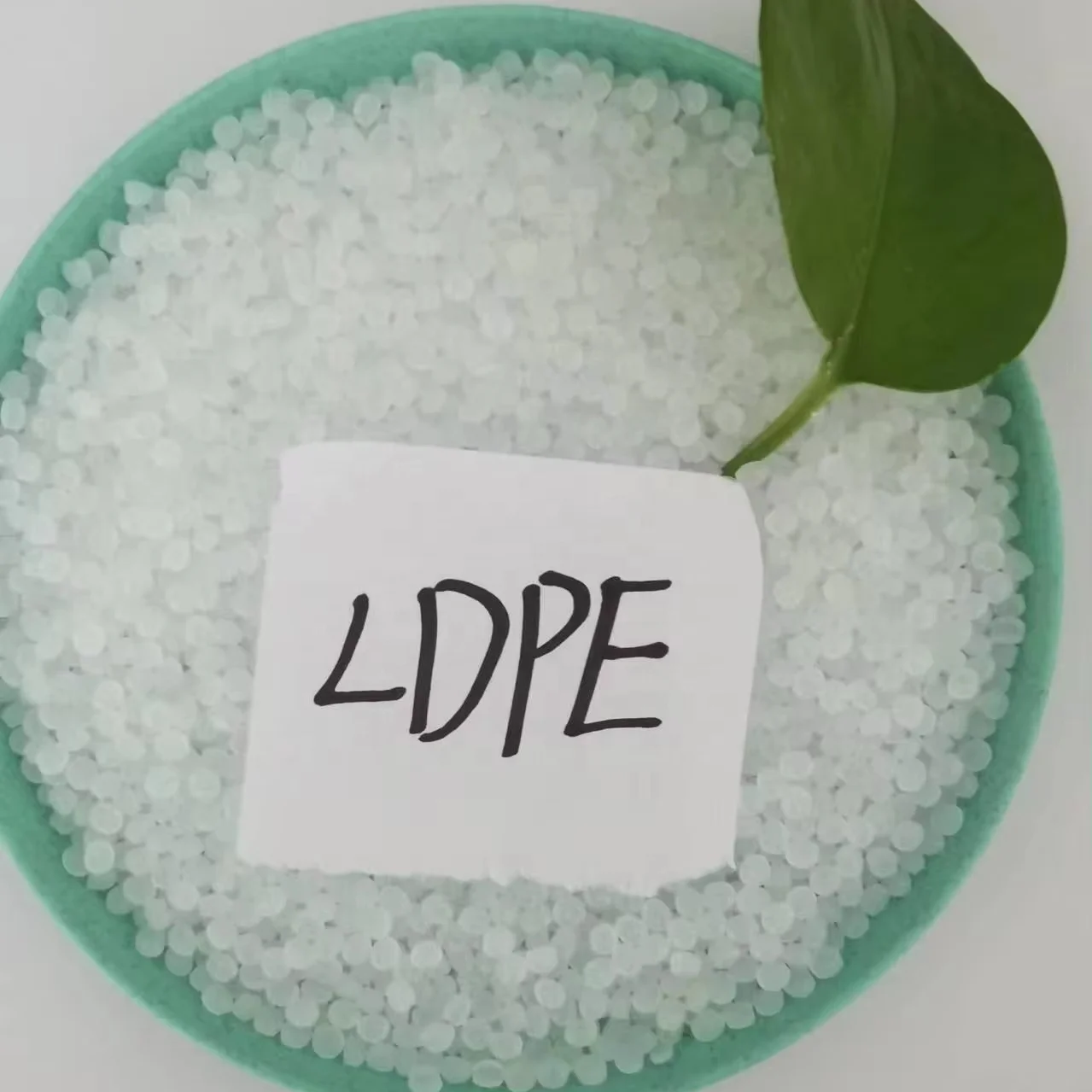2024 LDPE пленка класса Пластиковое Сырье гранулы для инъекций низкой плотности полиэтиленовый порошок