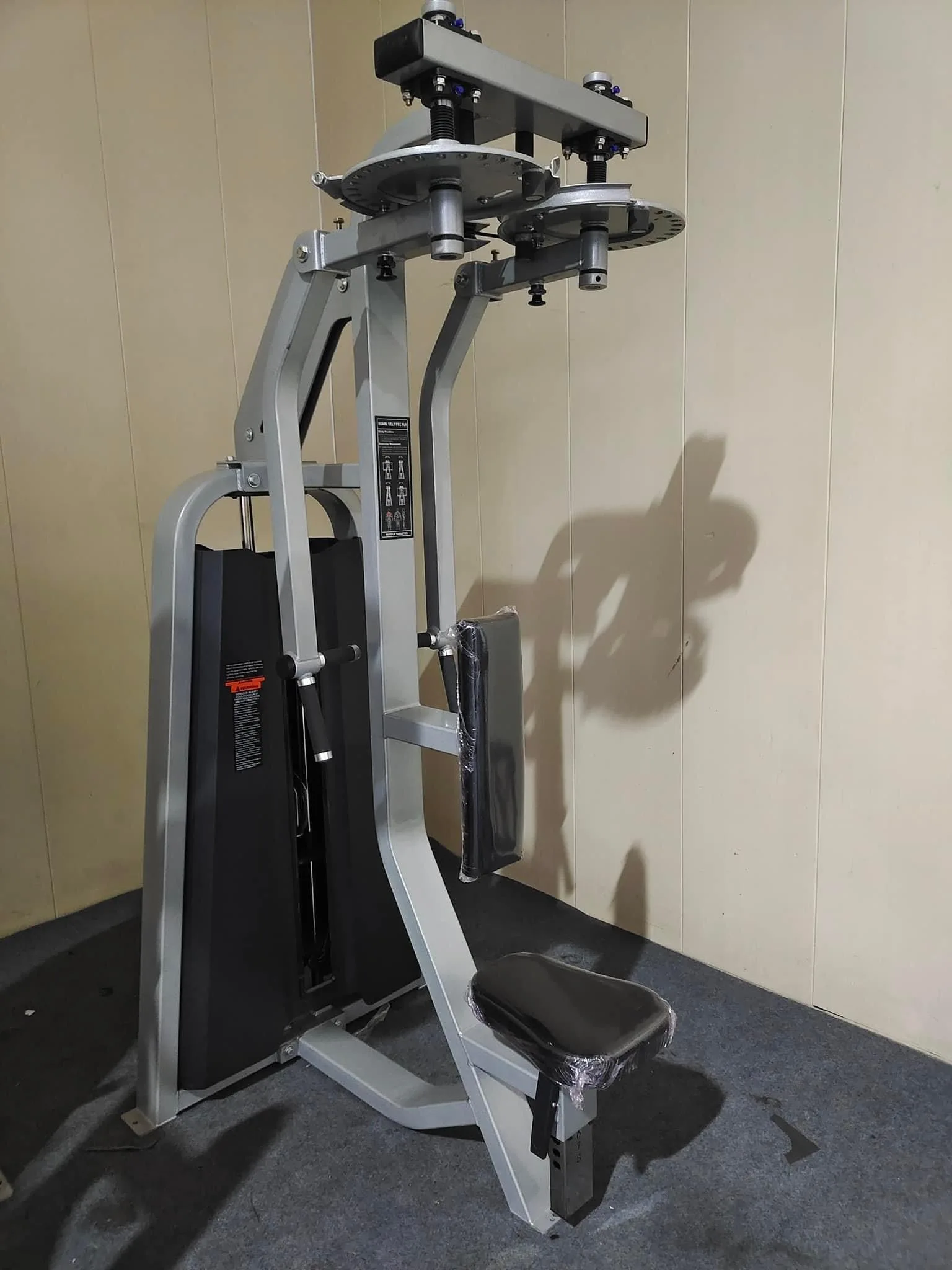Owl Hot Sales Commercial Exercise Fitness Equipment Strength Machine Pin Loaded Pearl Delt and Pec Fly Chest training