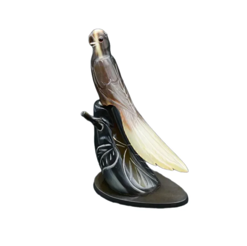 Best In Class Home and Office Decoration Hand Finished Horn Craft Showpiece for Decorative Tabletop Ideas from India