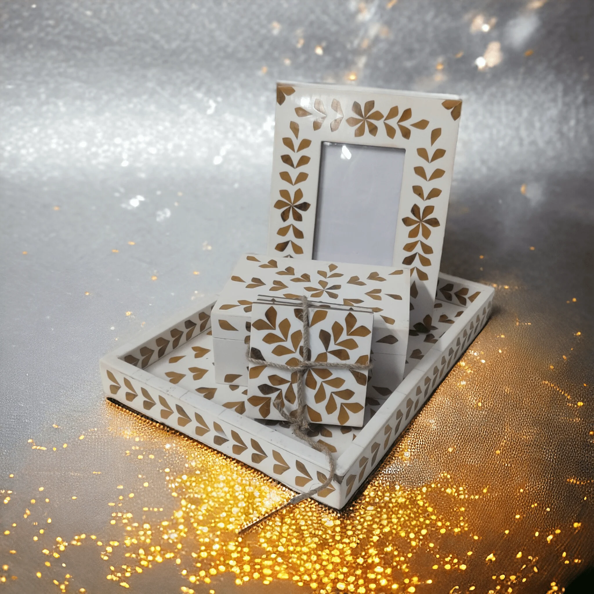 Custom Square storage box with Lid at Factory Price White & Brown Inlay Resin and MDF for Home Decoration & Holiday Gift India