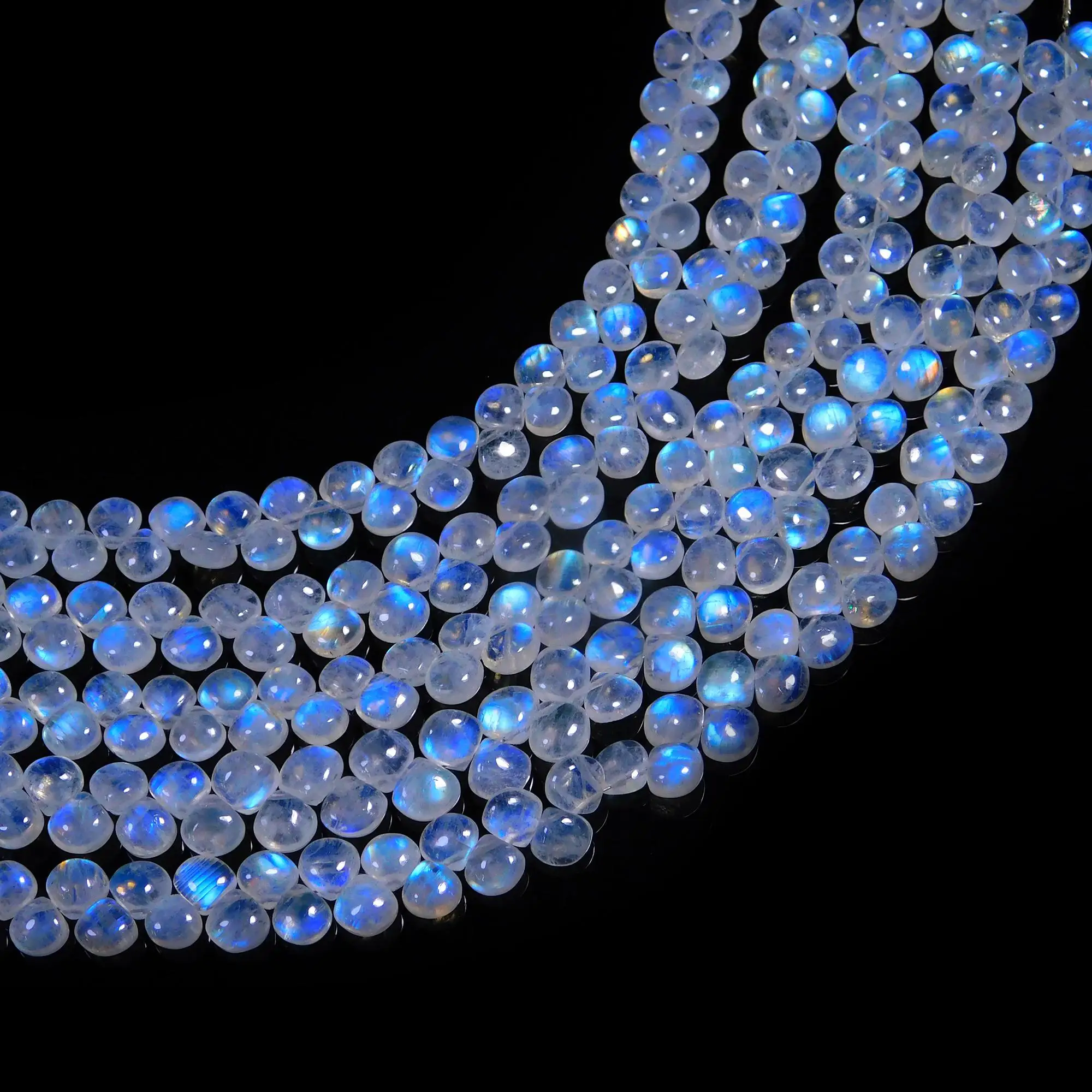 New trending Natural Rainbow moonstone Heart shape Beads Flashy Gemstone beads High Quality Rainbow Moonstone beads For Jewelry