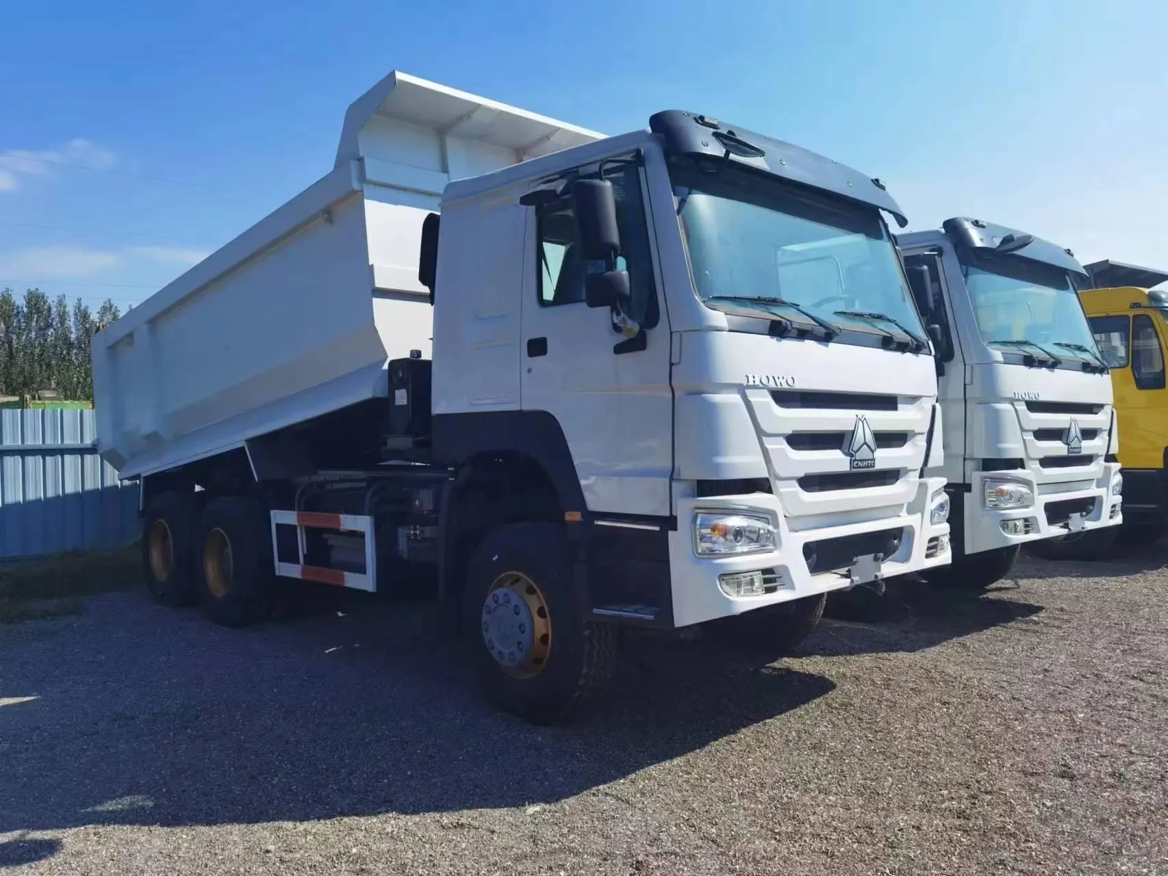 Factory Price SINOTRUK HOWO Truck Dump Truck