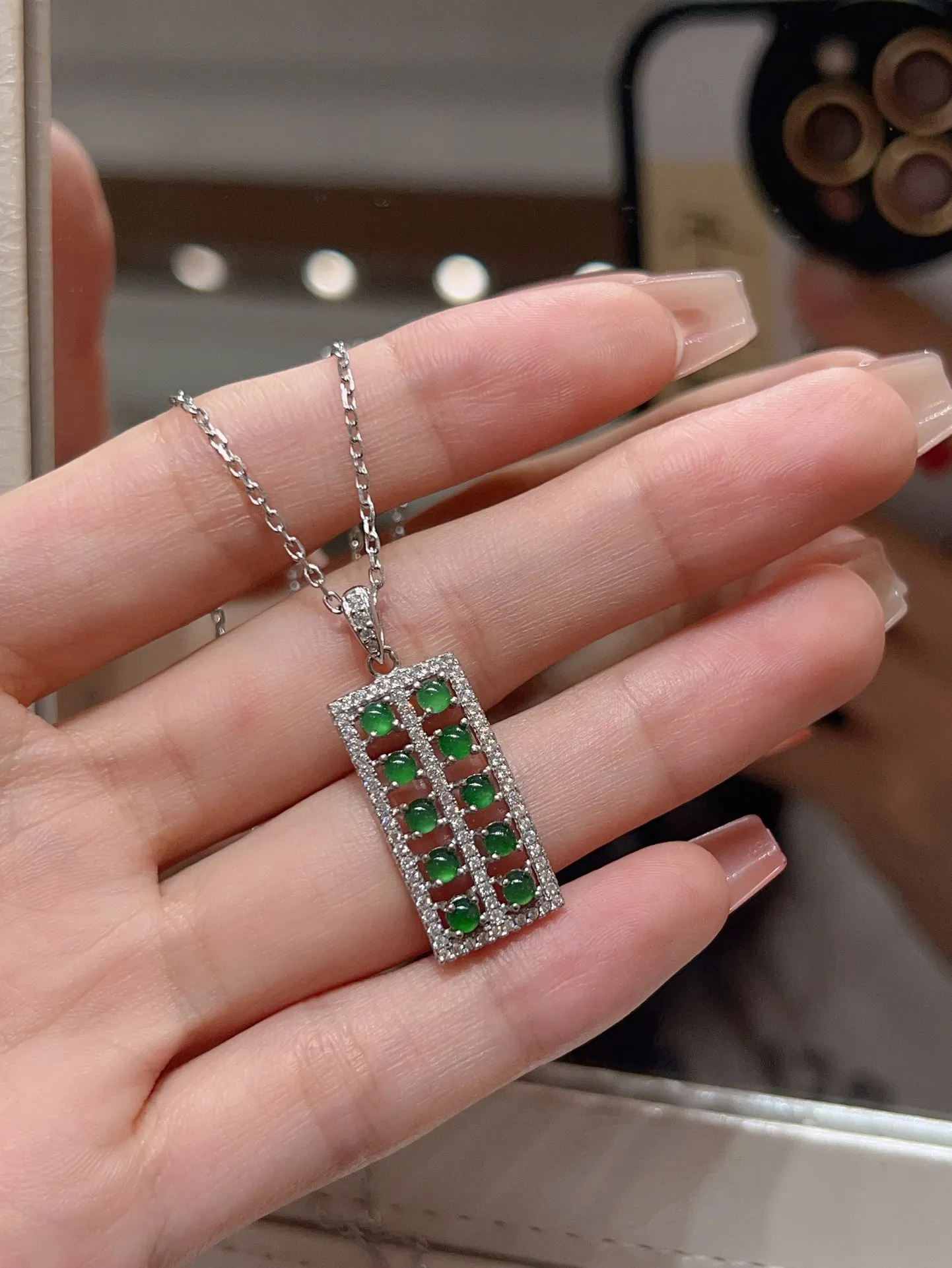 2024 Temperamental fair exquisite and elegant silver-inlaid natural jadeite abacus pendant necklace