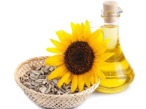 Crude and refined sunflower oil