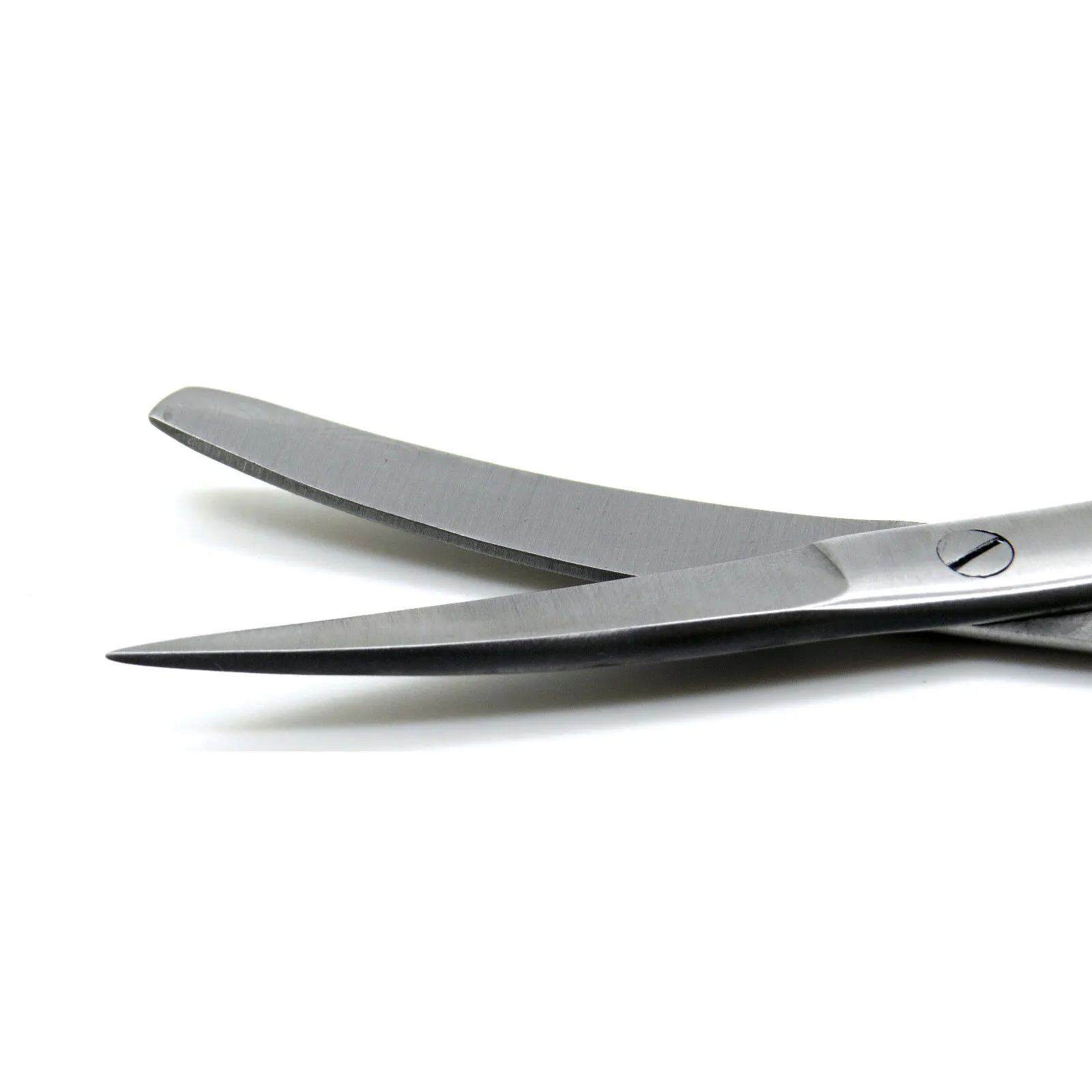 Medical Scissors Curved 5.5 Inch Sharp/Blunt Surgical Operating Instruments Stainless Steel Scissors Surgical Procedures