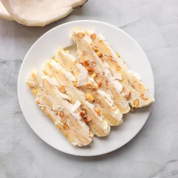 High quality Banana Ice Cream and Best Price Coconut Banana Ice Cream in Variety of Flavors from Vietnam