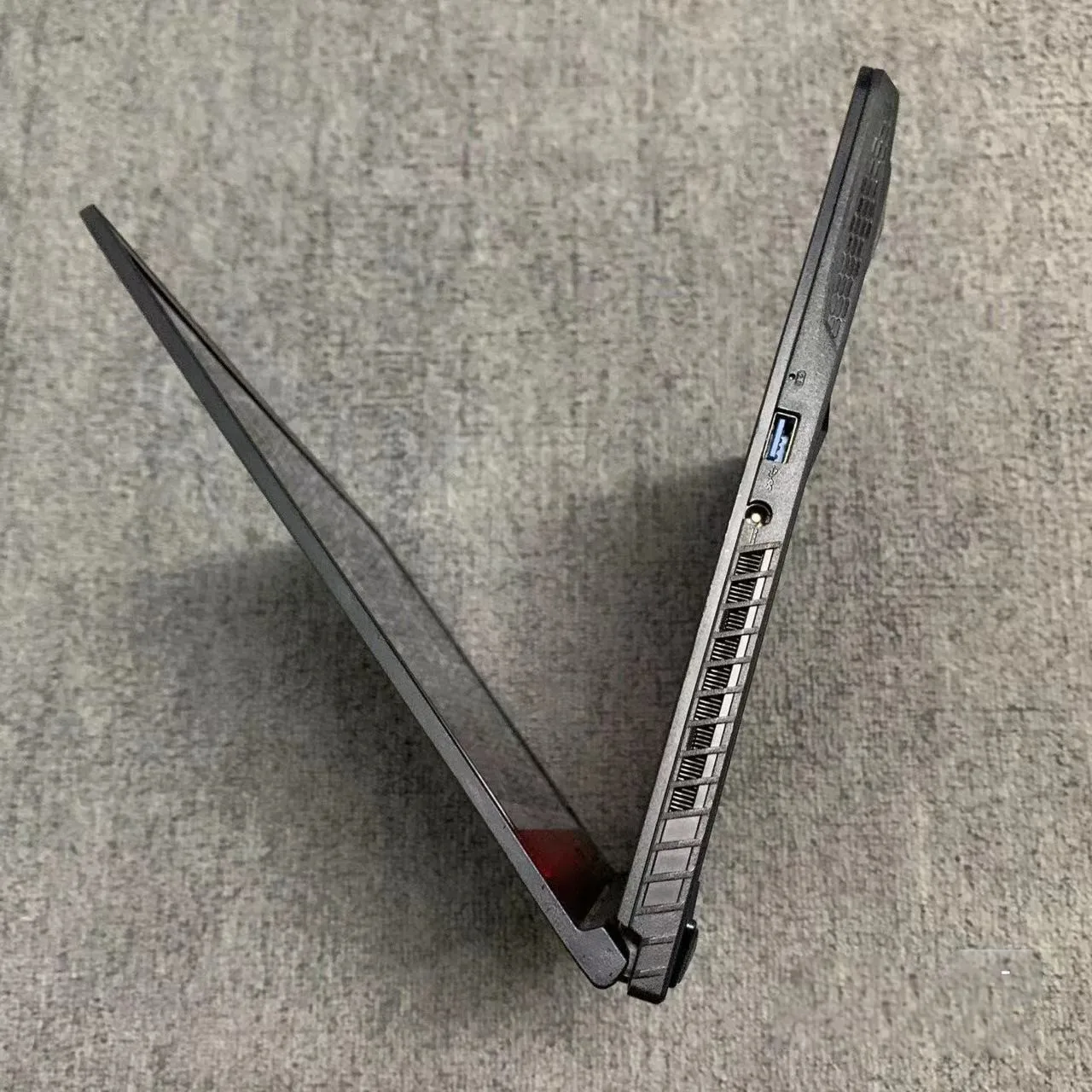 M-S-I GF65 15.6 inch thin and light narrow bezel gaming laptop i5-10750H 16G 512G RTX3060 IPS screen 144Hz used laptop