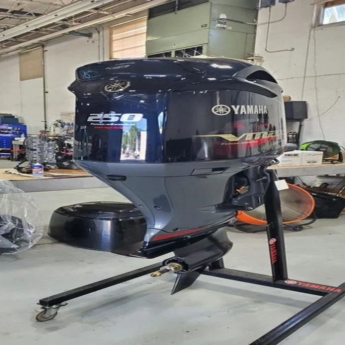 FREE SHIPPING YAMAHAS 250HP V MAX VF250XB V MAX SHO OUTBOARD BOAT ENGINE