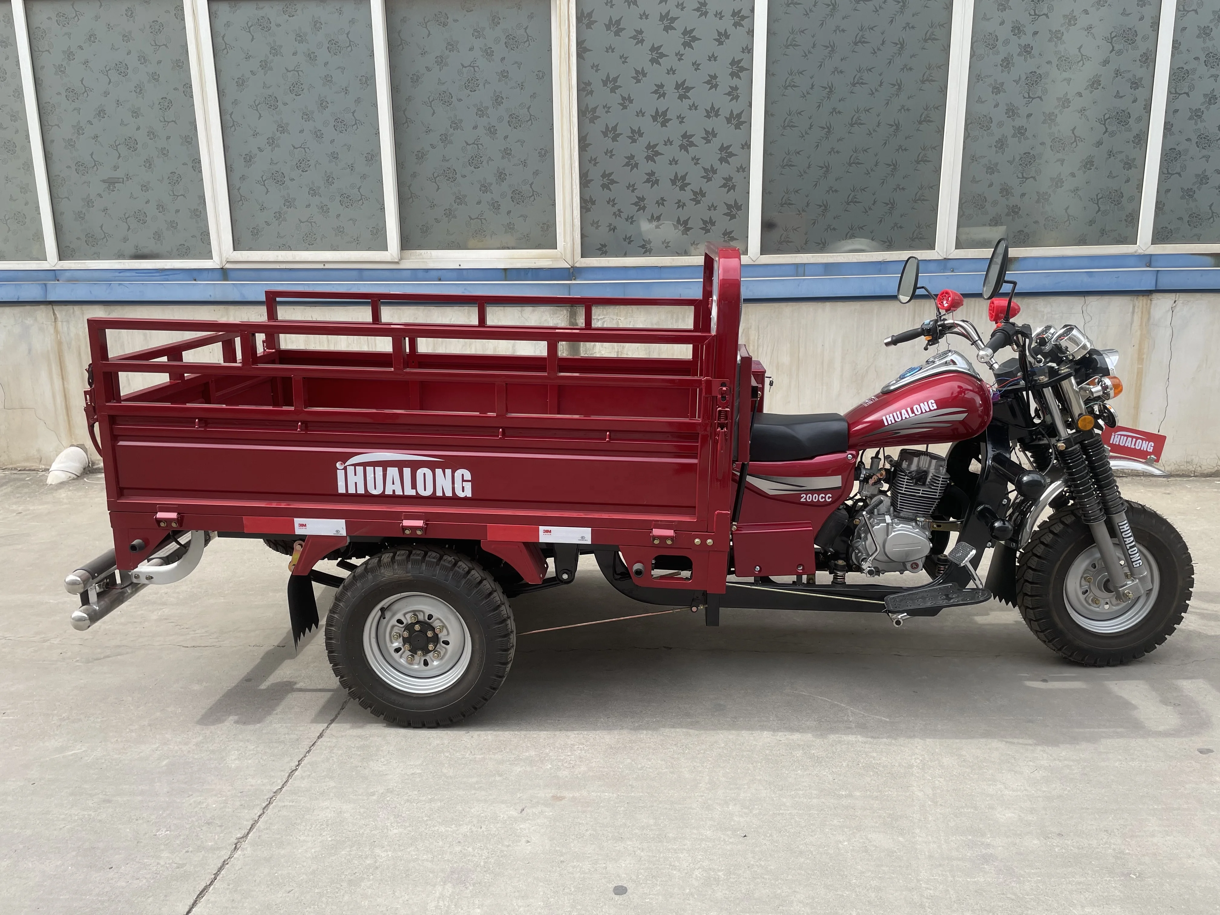 Двойная подвеска heavy duty Мотоцикл 3 трицикл трехколесный грузовой погрузчик рынка Йемена 150cc 200cc свободного фасона сельское хозяйство велосипед