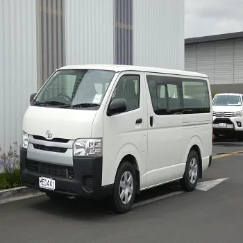 Ван 2 4 ручной Toyota Hiace