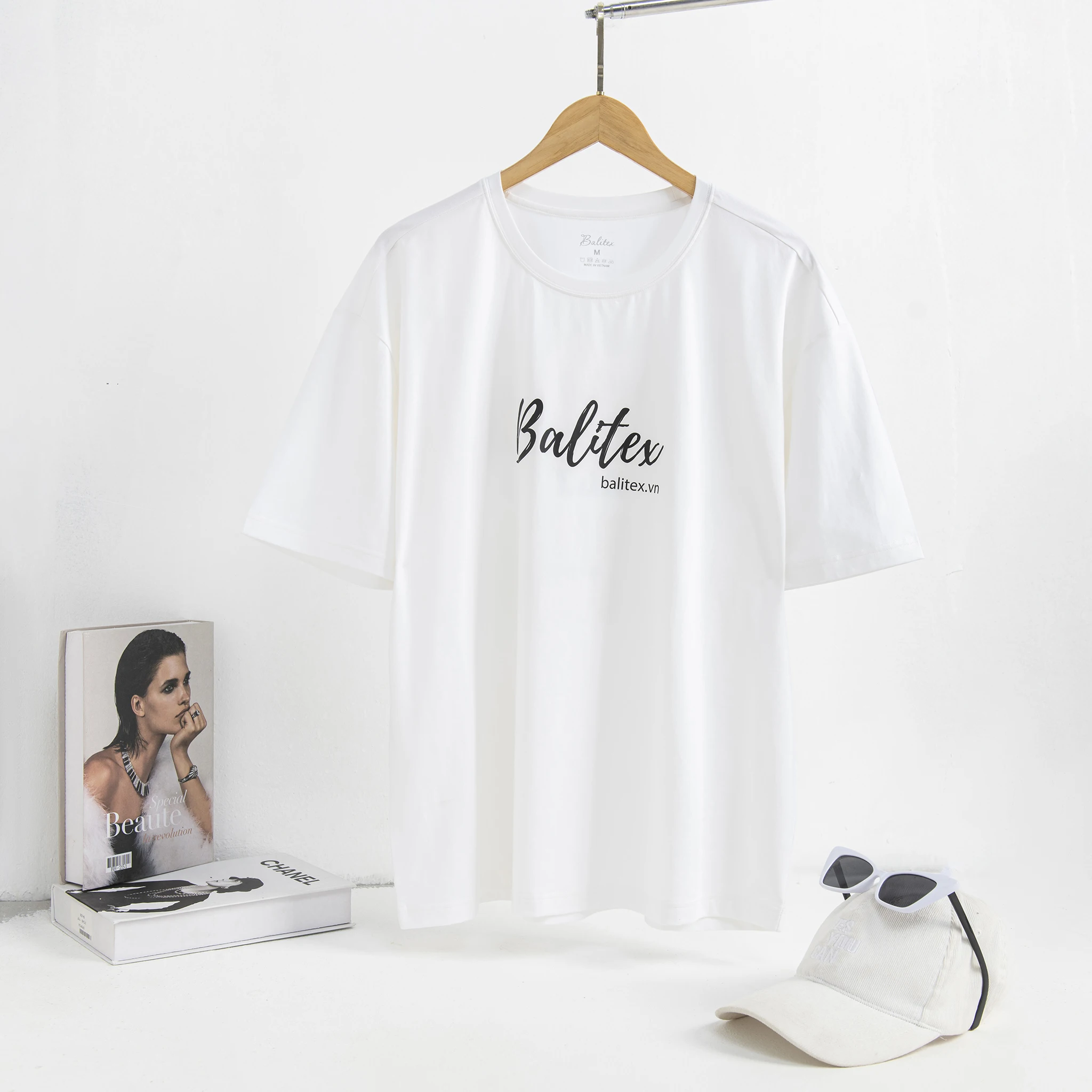 Unisex Short Sleeve T-Shirt - Soft and Breathable Cotton Modern Fit Versatile Casual and Active Wear Classic Style Comfortable