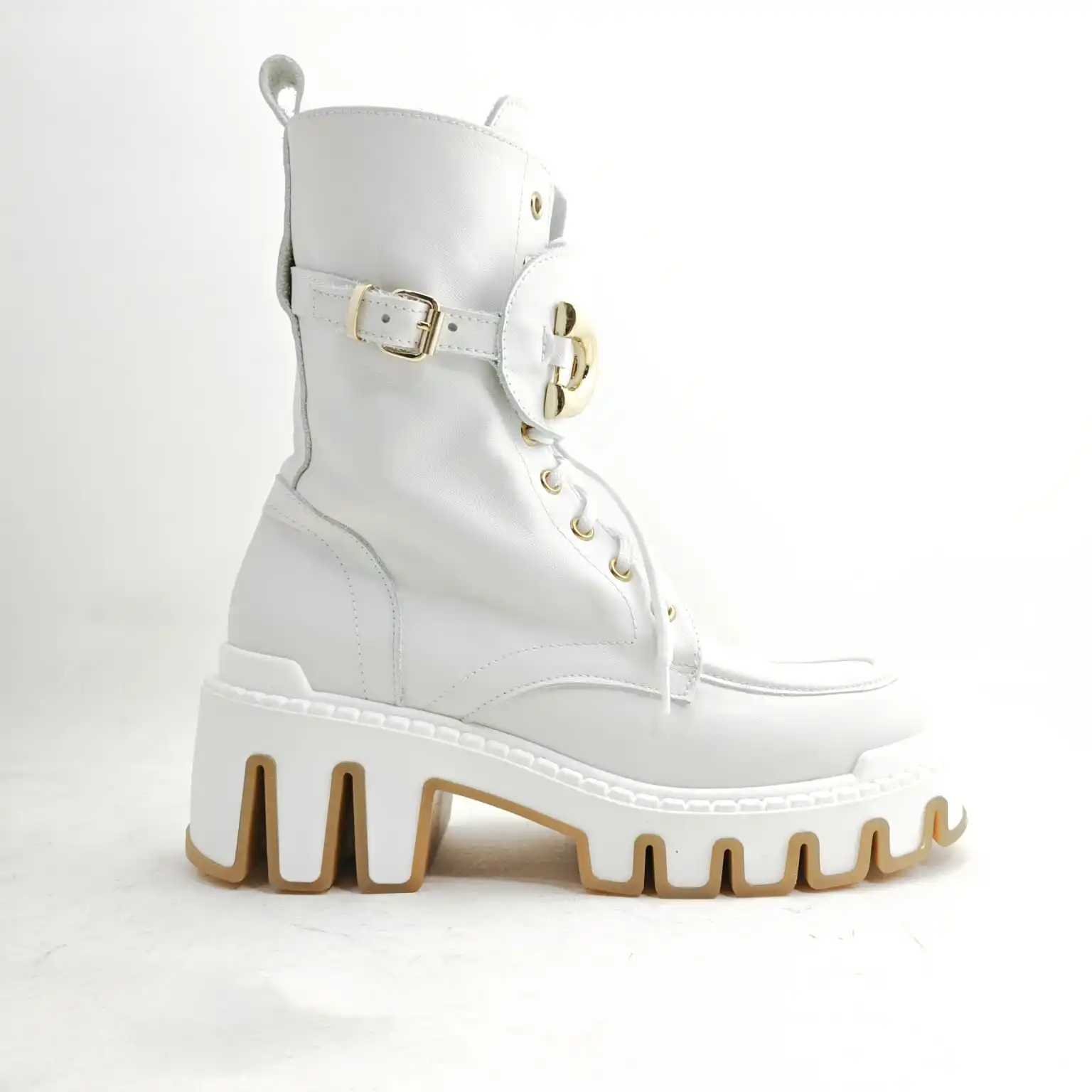 Ботильоны женские кожаные из натуральной кожи с металлическим аксессуаром texas сделано в Италии новая зимняя 2024 Мода