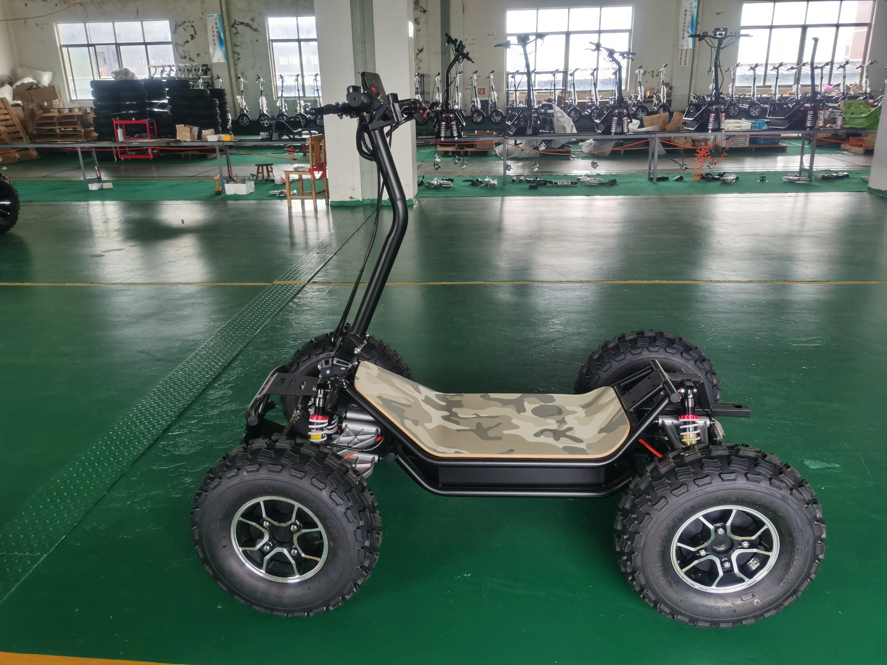 Electric 60V 4 Wheels Electronic Macpherson Independent Suspension, Made from Aluminum Alloy Four Wheel Disc Brake 60 Km/h 5-6 H
