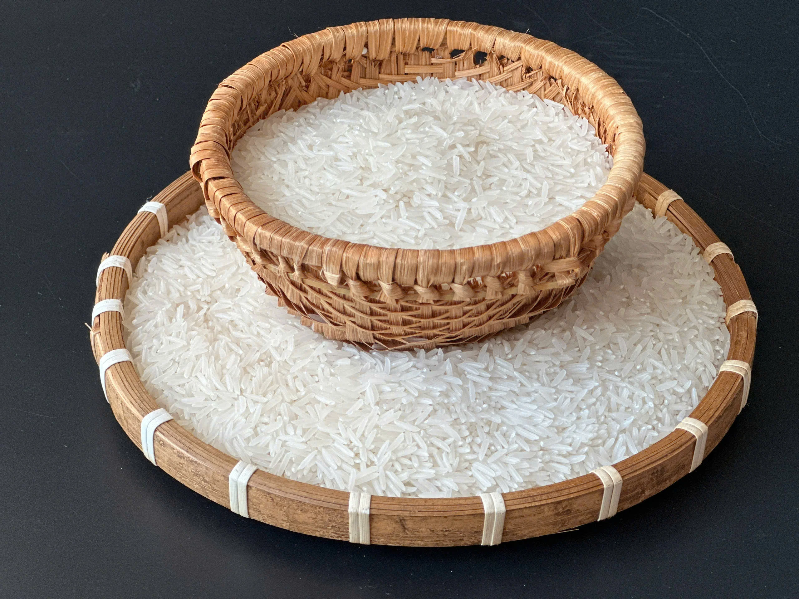 [VILACONIC GROUP] Organic Fragant ST25 Long Grain Vietnamese Rice Sticky Texture with a Delightful Pandan Leaf Aroma 84971827680