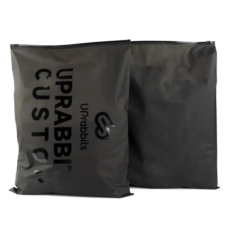 Free Sample Custom Printed Logo T Shirt Plastic Packing Zip Lock Bag Translucent Black Frosted Zipper Bag For Hoodies