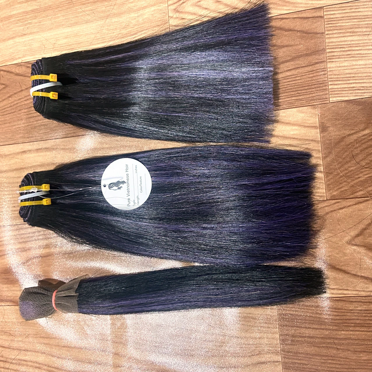charcoal blue Omberr style light Bone straight weft 100% Vietnamese human hair can be dyed all colors length 6inch - 36inch