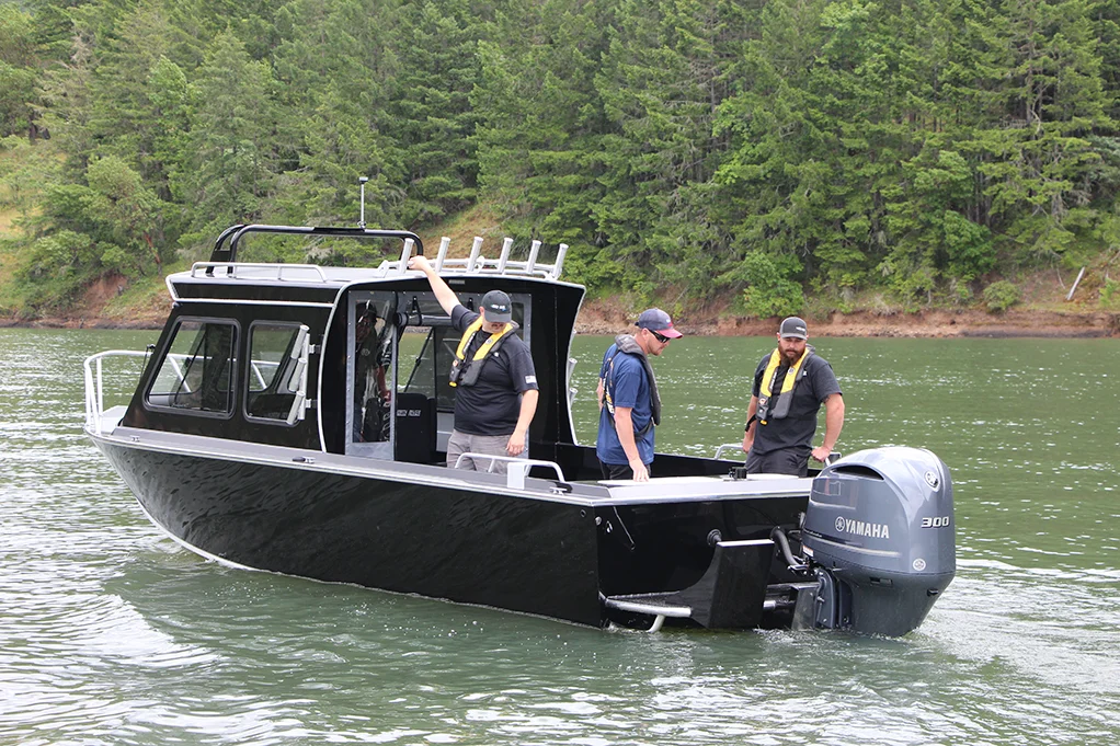 Рыболовная лодка Kinocean из алюминия морского класса с кудрявой кабиной со спиральной консолью для продажи