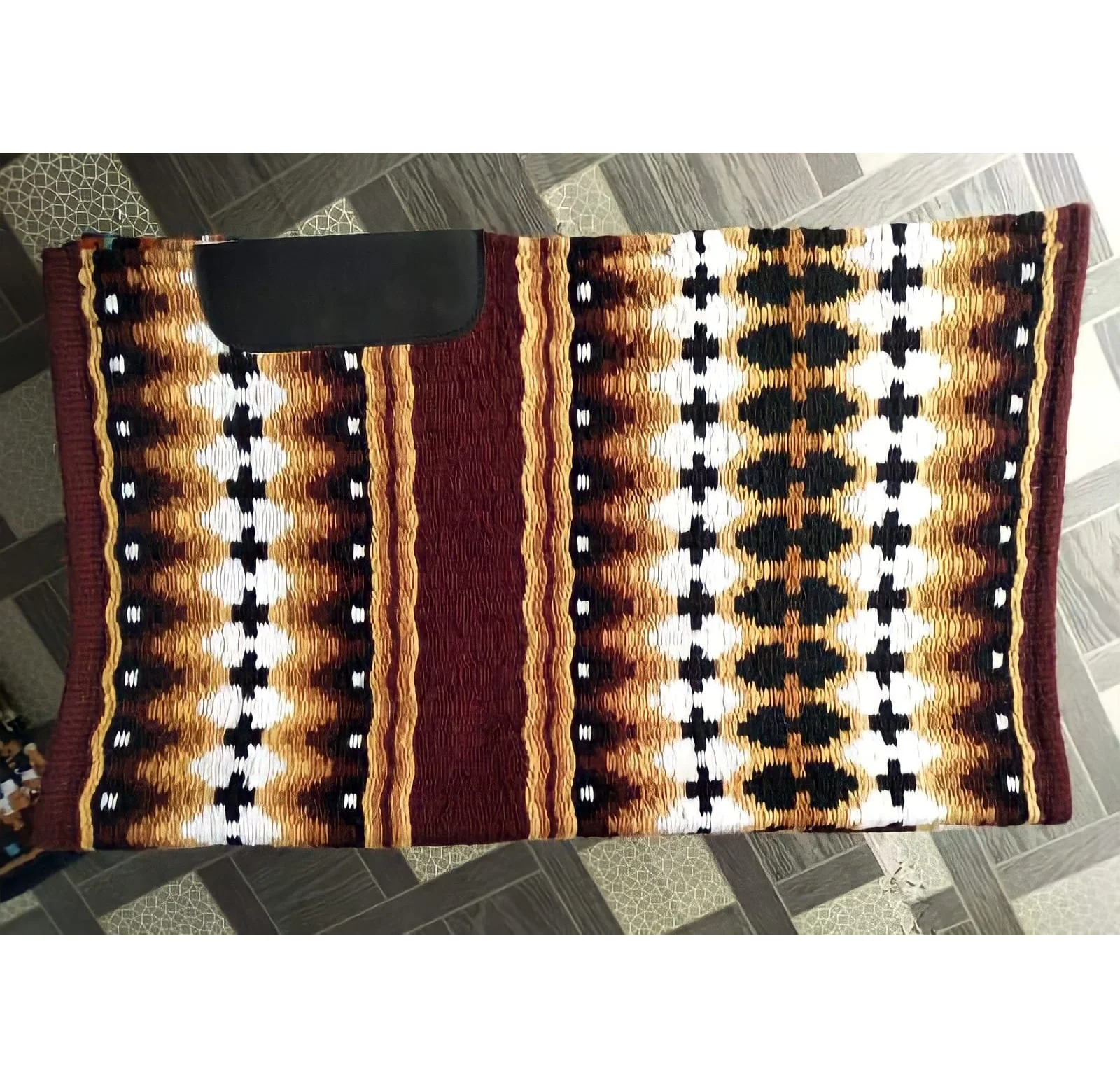 Durable & Comfortable Wool Felt Western Saddle Pad & Horse Blanket Equipment