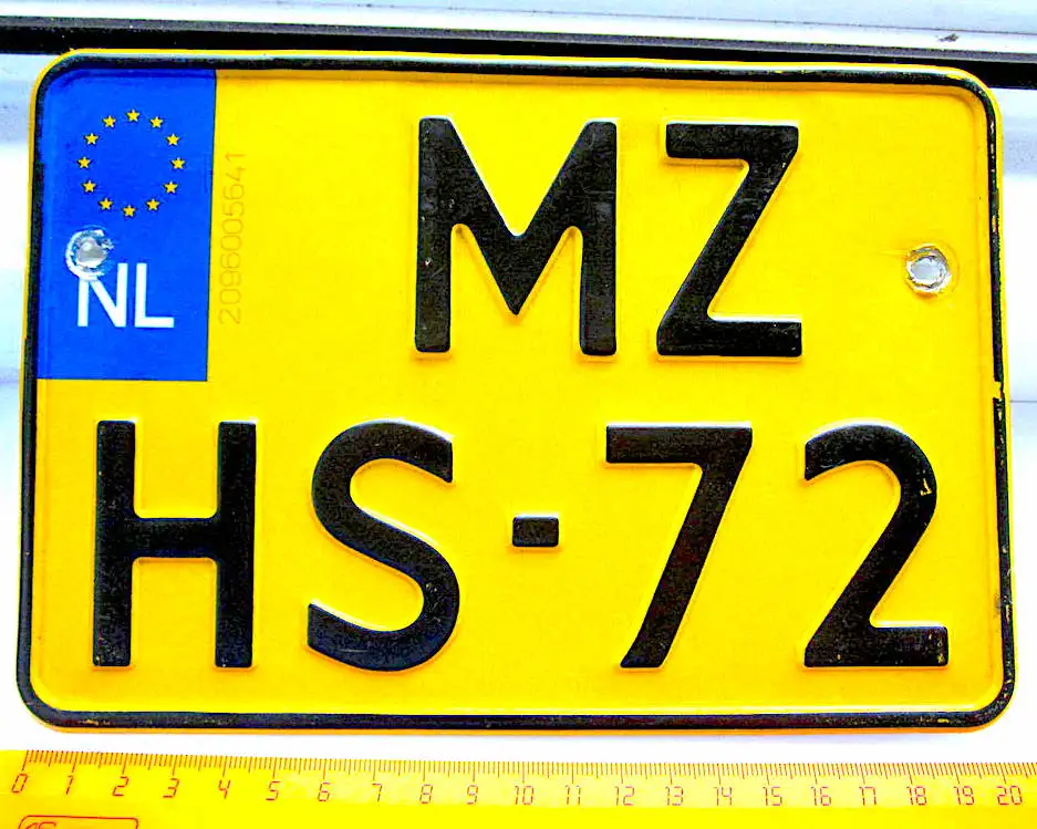 Personalized Europe size Decorative Number plates Retro Bike License Plate Aluminum Metal Tin Signs Plaque Custom Car Number