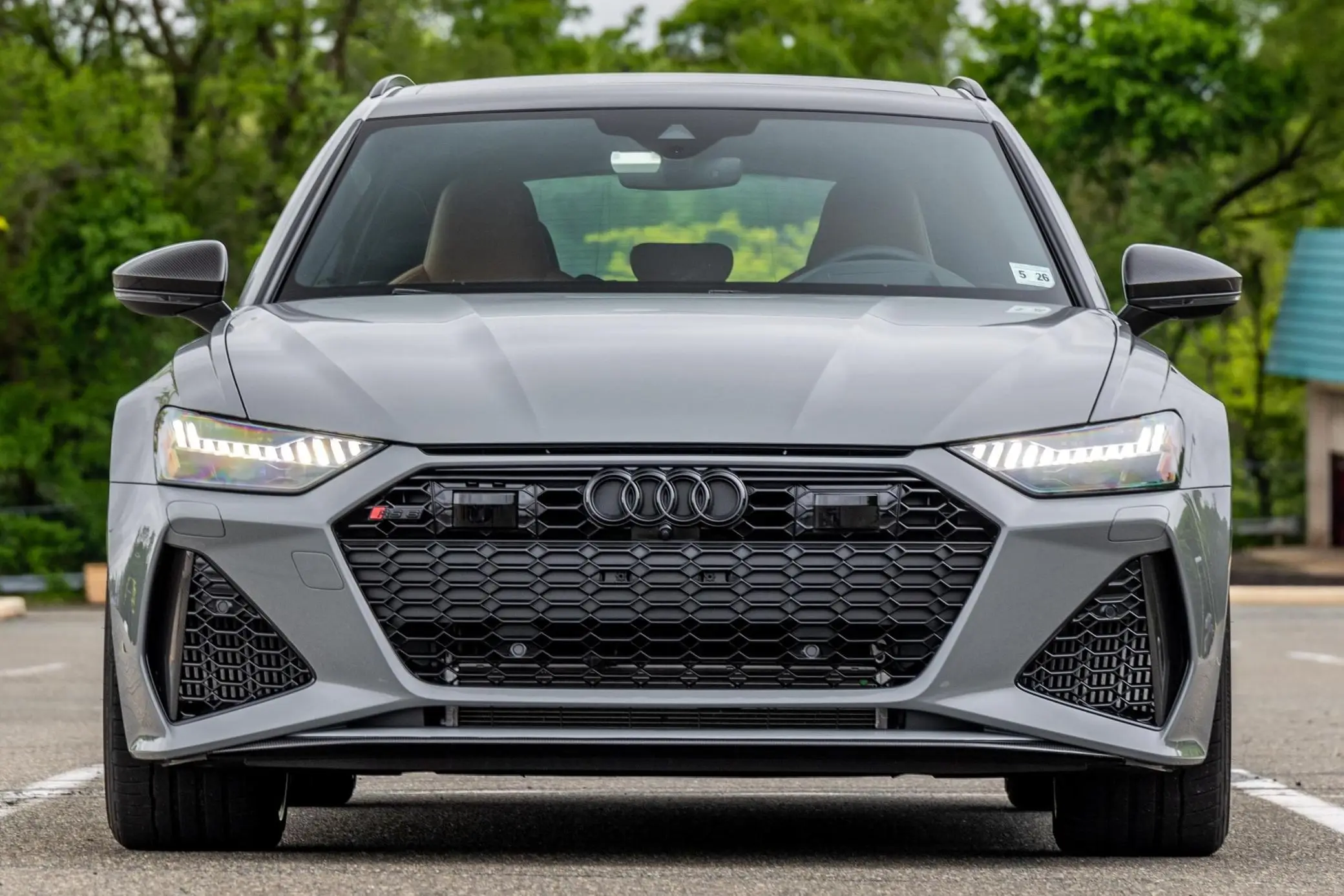 Подержанный 2021 автомобиль Audi RS6 Avant