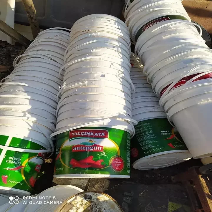 Pp Cups Scraps / BUCKETS MIX COLORS BALES SCRAP / WASTE