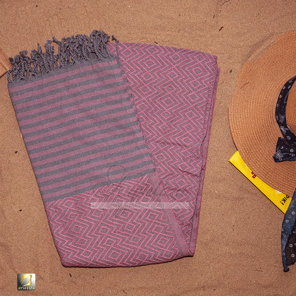 Stylish Beach Towel Peshtemals with Custom Logo Print Multipurpose Travel Blanket 100% Turkish Cotton Peshtemal Fouta Towel