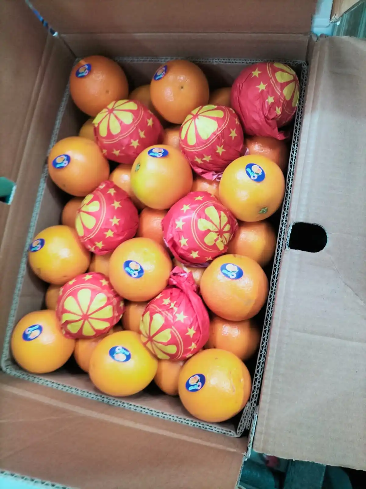 Fresh Abusra oranges from Egypt