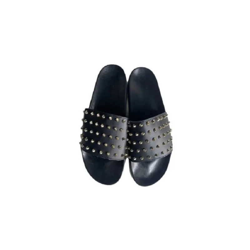 Bold Stud Flex Slides Casual Edge Punk Sandals with Flat Spike Design Luxe PU PVC Insole Metallic Grip Slide Slippers