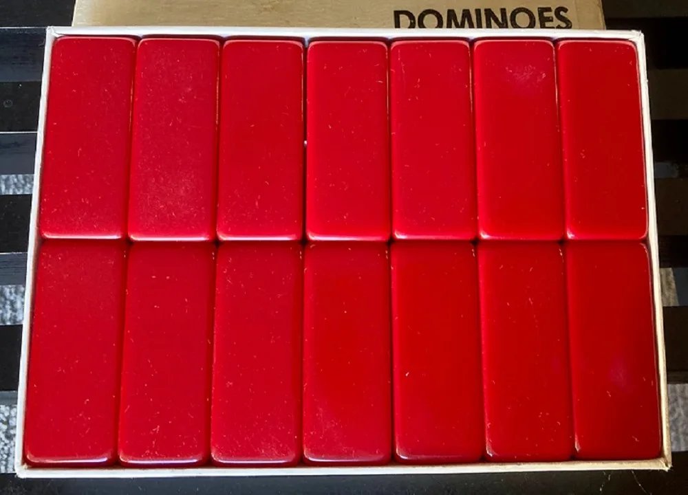 Professional custom double six 6 two tone resin domino red and white dominoes set with wooden box for indoor board game