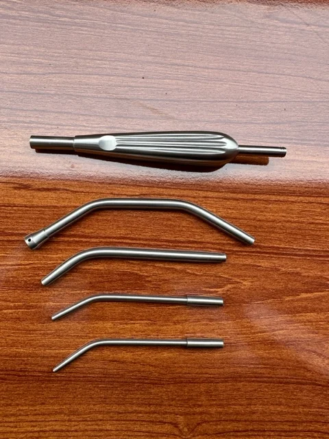 Kelly Retractor Stainless Steel High Quality German Grade Material Pakistan Mahersi