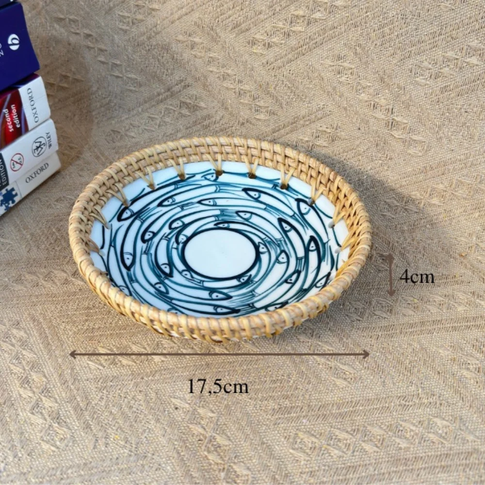 Customizable Classic Mini Porcelain Plate Organizer Natural Rattan Hand-Woven Dessert Cake Storage Crafted Vietnamese Wicker