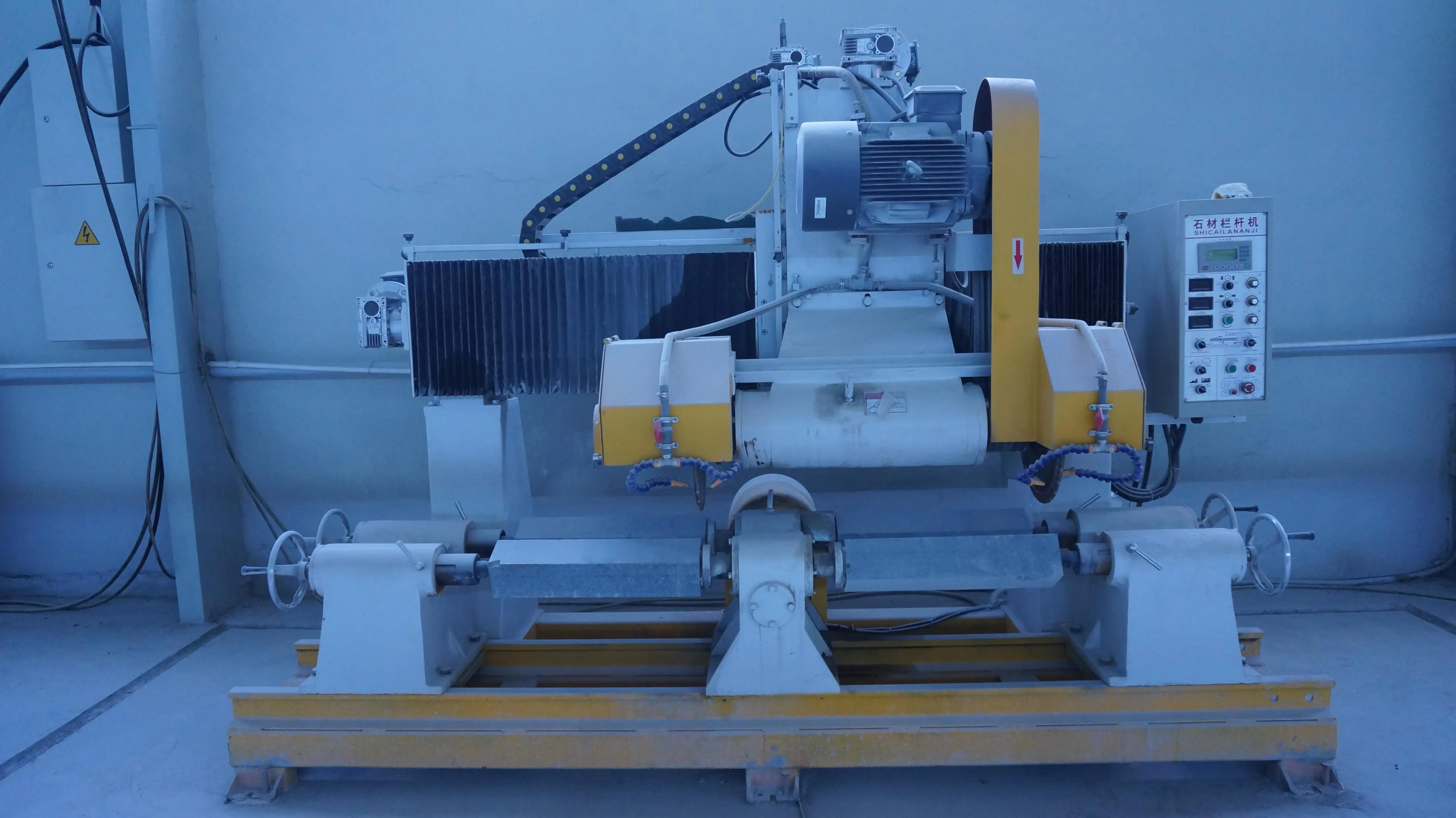 Wanlong Stone PLC CNC Column Ball Vase Baluster Balustrade Profiling Cutting Machine