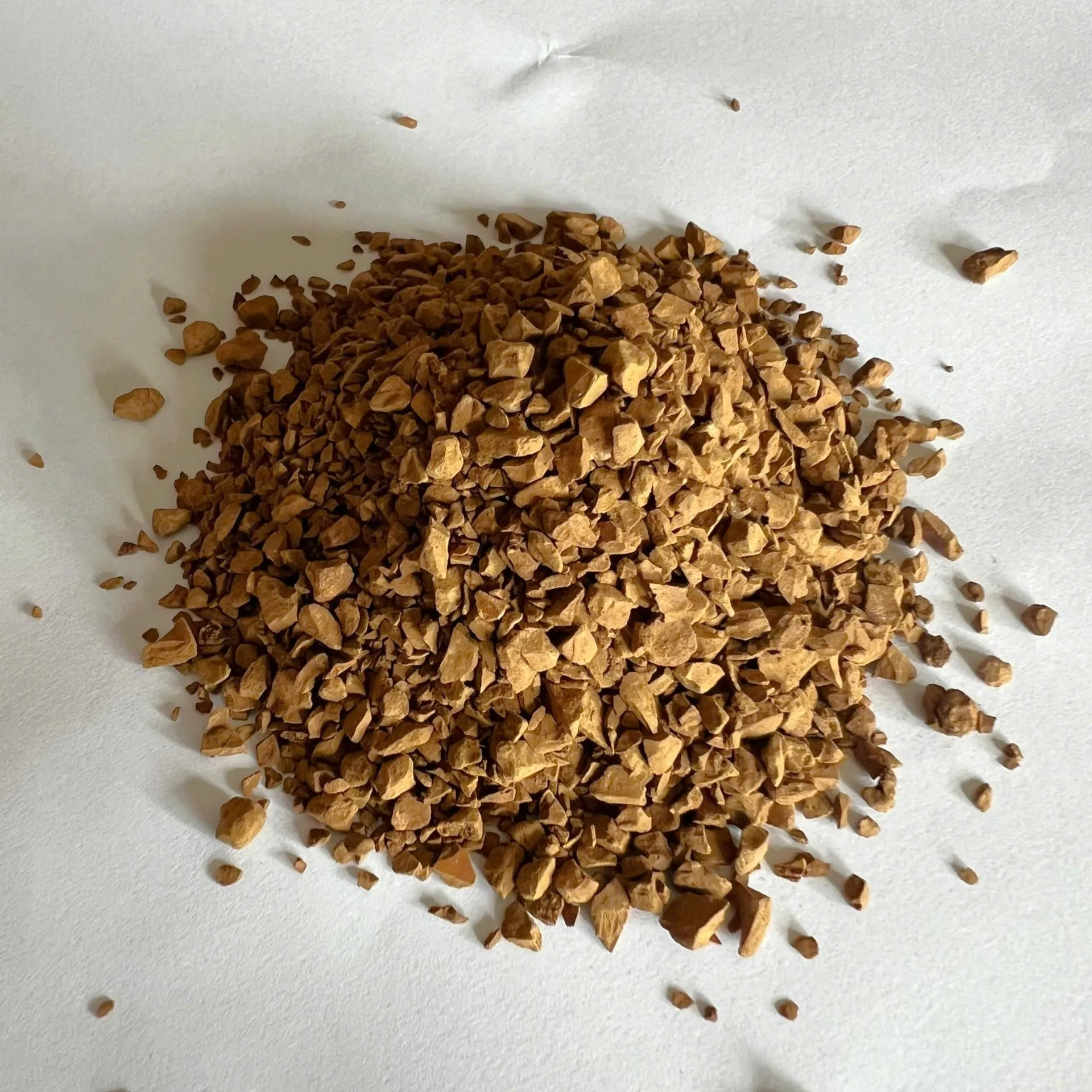 Premium Freeze-Dried Instant Coffee Moderate Biterness and Light Body 25kg Carton Bulk Ground Coffee FD Process Wholesale