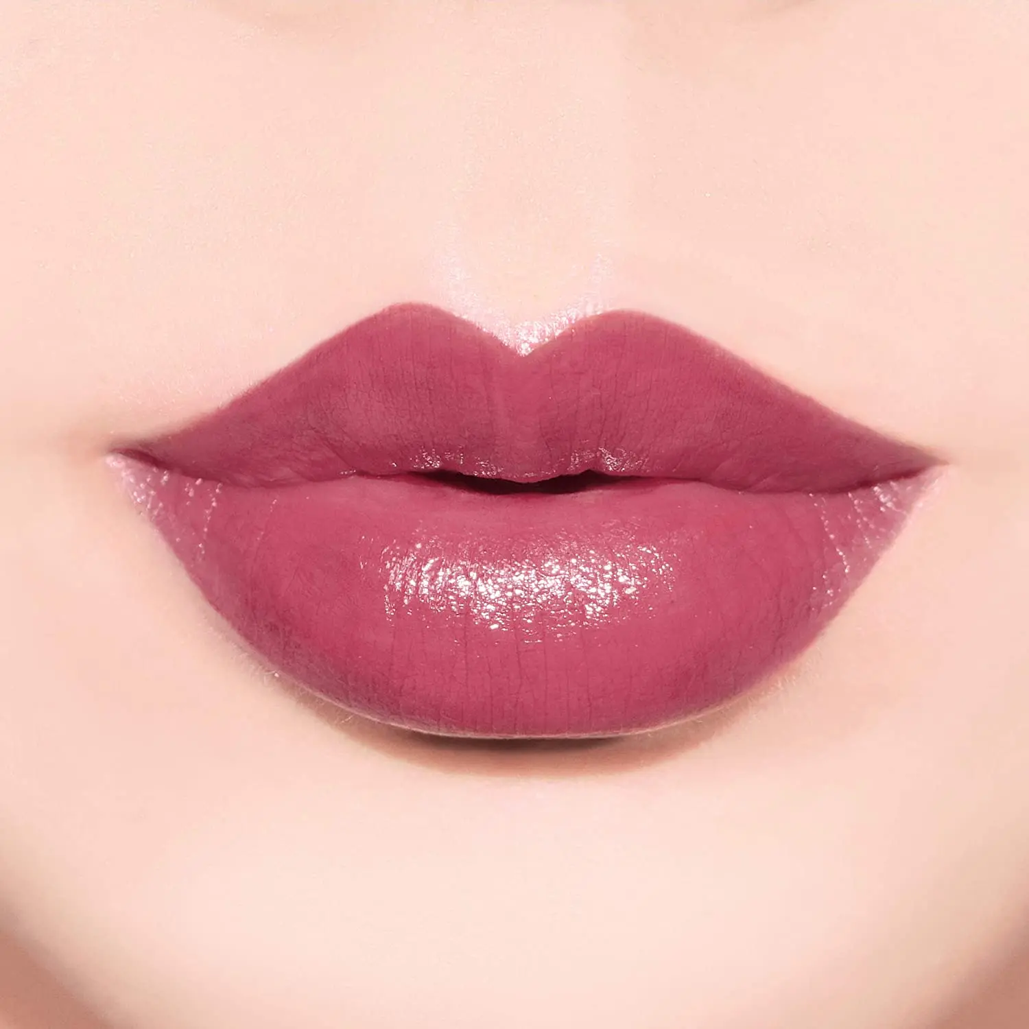 High Pigments Lipstick Cosmetics Waterproof Matte Shimmery Long-lasting Full Coverage Lipstick Creamy