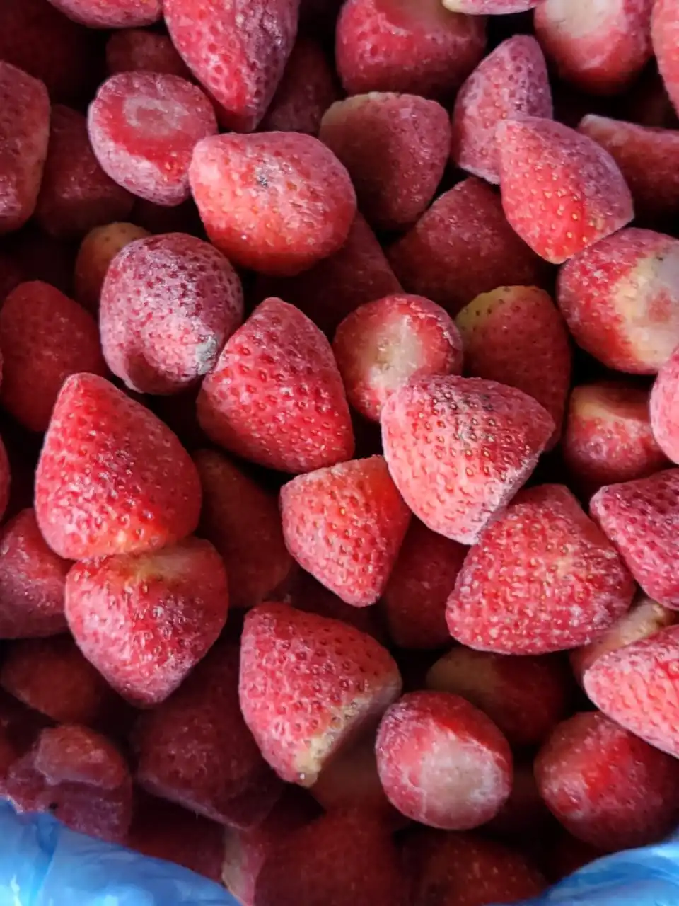 IQF frozen strawberry FOR SALE