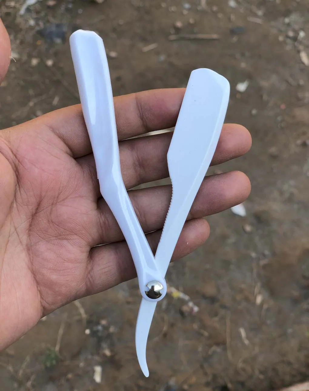 High Quality Shave Factory Metal Straight Razor Standard blade Razor Plastic Handle Professional Barber Shaving Razor