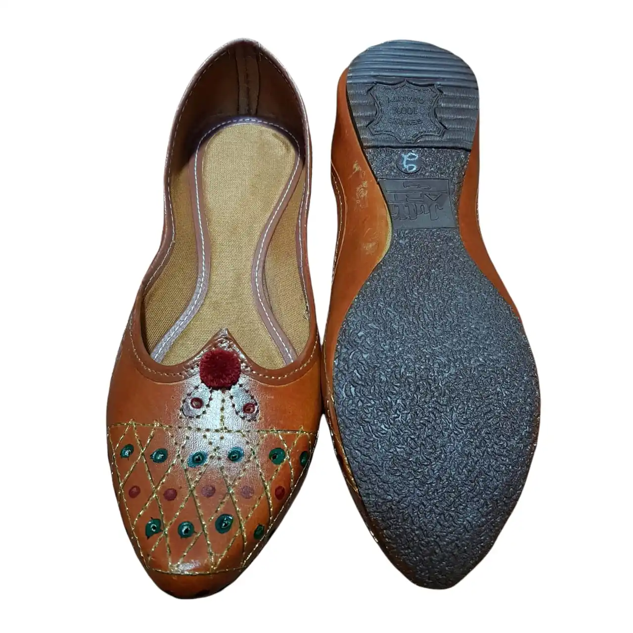 women khussa/Punjabi jutti comfortable wear women Handcrafted Ethnic Leather juti