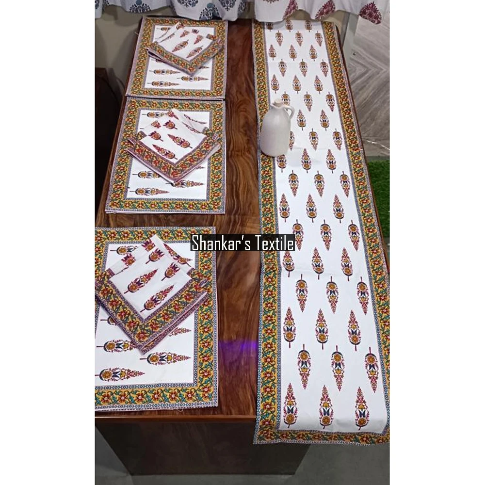 13 Pcs New Design Hot Luxurious Dining Table Runner With Place Mat And Napkins Set For Wholesale Home Decor Kitchen Accessories