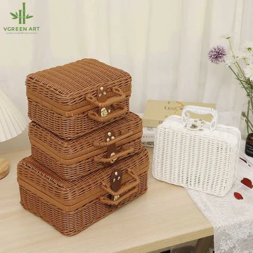 Hot Selling Vintage Rattan Suitcase Unisex Handbag Storage Box Open Closure Cross-Shape Leather PU Lining Composite Bag Style
