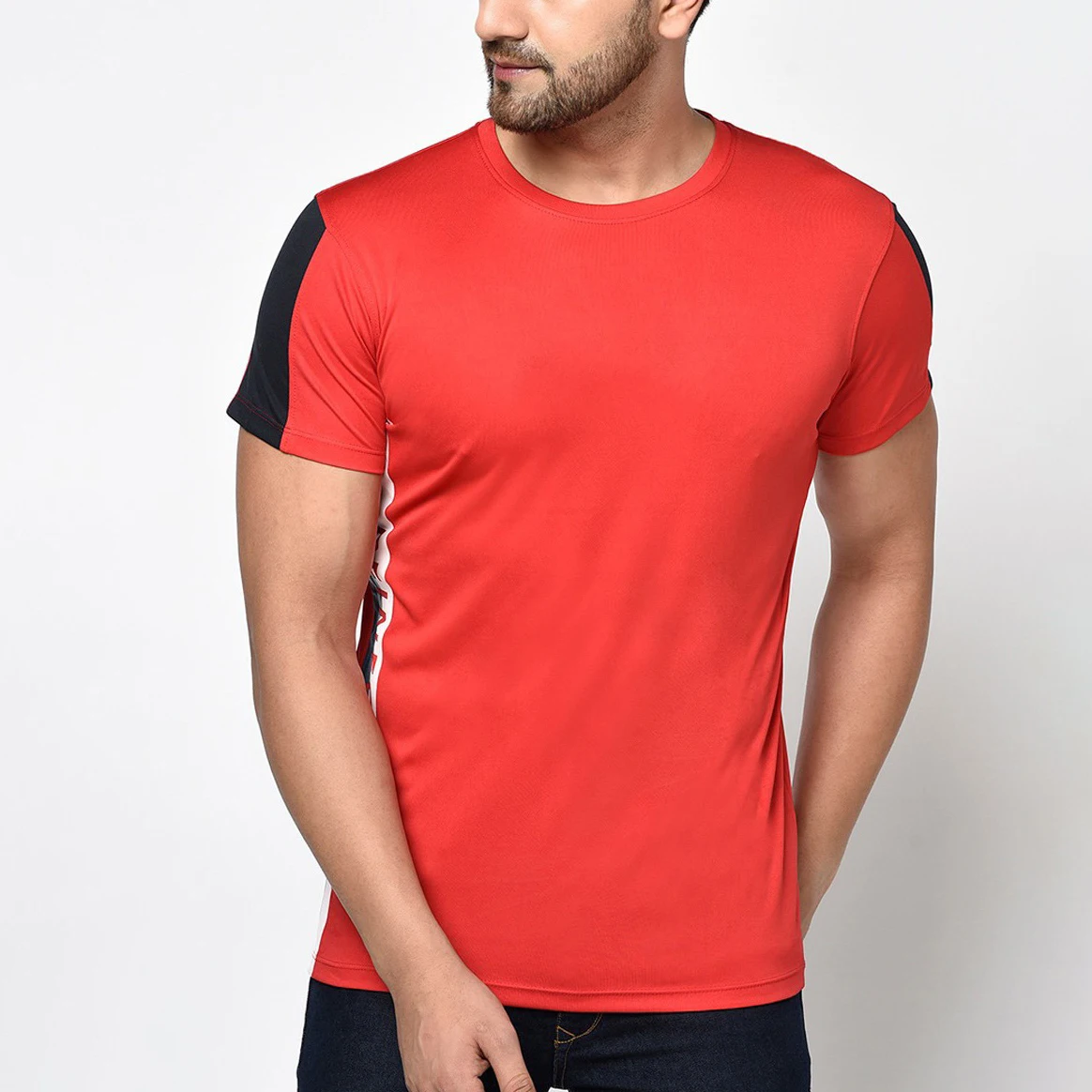 Best Selling Slim Fit Custom Made Men Stylish Summer T-Shirts Personalized Low MOQ Ready To Ship T-Shirts Pakistani Supplier